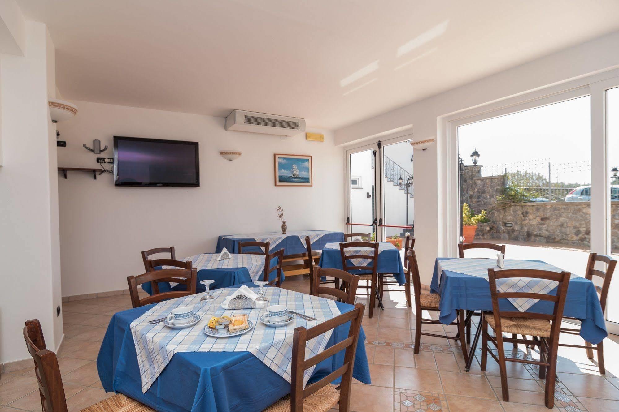 Fumerie Forio (Isola d'Ischia)